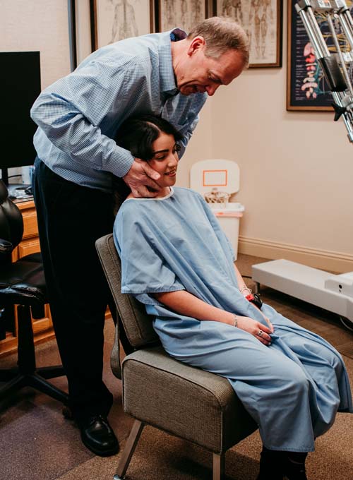 Chiropractor Pantego TX Jeffrey Pedersen Neck Adjustment Chiropractor Pantego TX Jeffrey Pedersen Neck Adjustment